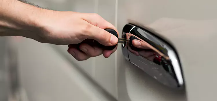 Why Choose Our Auto Locksmith Team in Agoura Hills, CA?